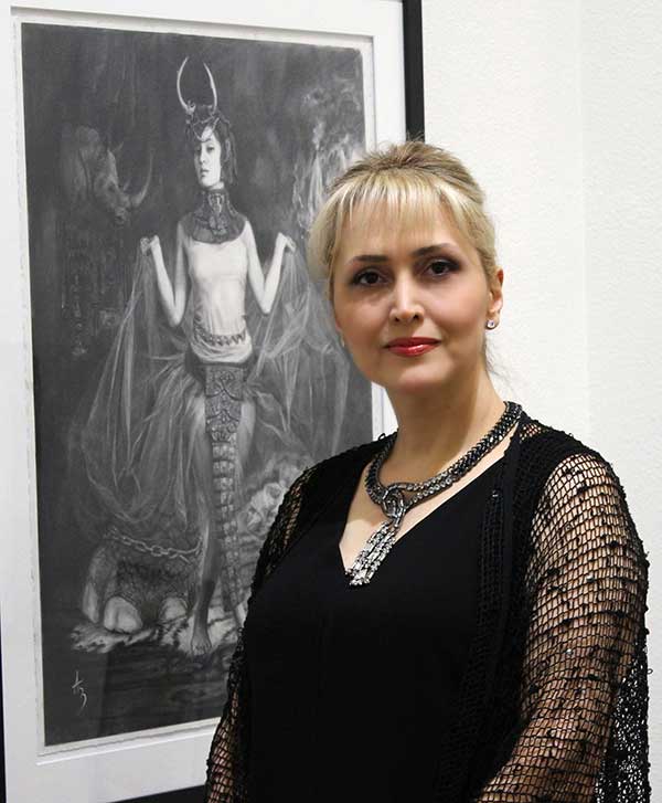 Artist tutor Alexandra Manukyan